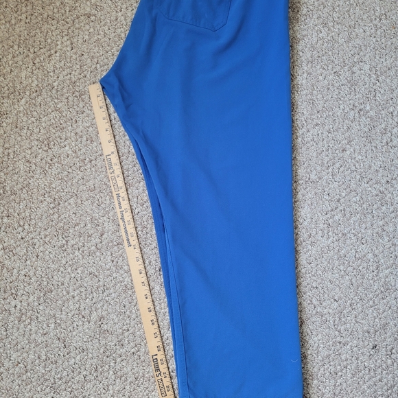 Figs scrub straight leg pants. Inseam 27". - Picture 4 of 5